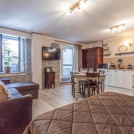 Centro Storico Wifi E Netflix Vakantiehuis