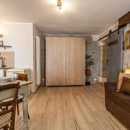 Vakantiehuis Centro Storico Wifi E Netflix Sestola